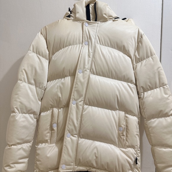 Aritzia Jackets & Coats Aritzia Superpuff Puffer Jacket Poshmark